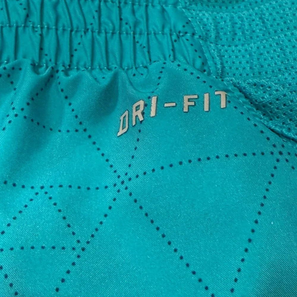 Nike stay comfortable